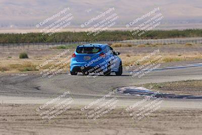 media/Oct-04-2025-OnGrid (Sat) [[44bd565ffa]]/Yellow Group/Grapevine/